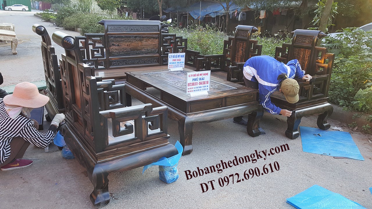 Bàn ghế phòng khách gỗ mun